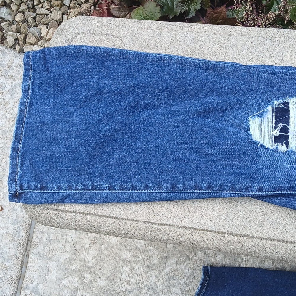 KanCan Mid Rise Ripped Flare Jean Sz 18 - Picture 11 of 13
